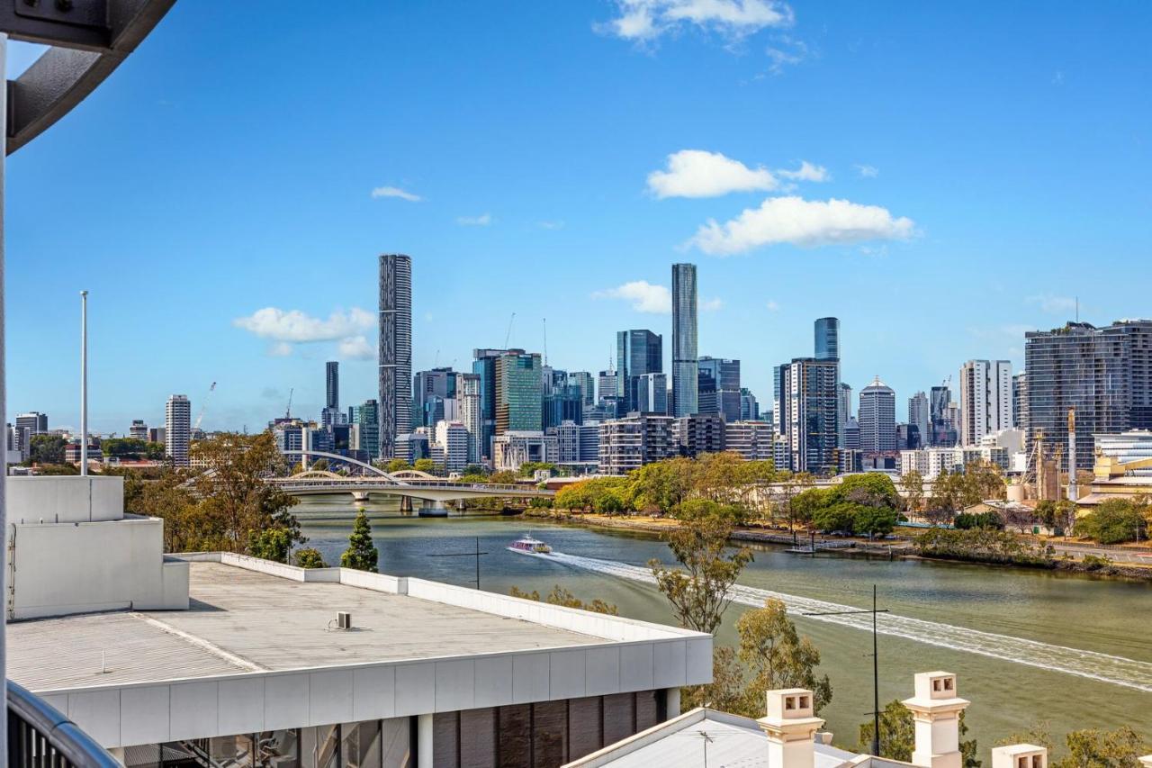 Central Cosmo Apartment Hotel Brisbane Eksteriør bilde
