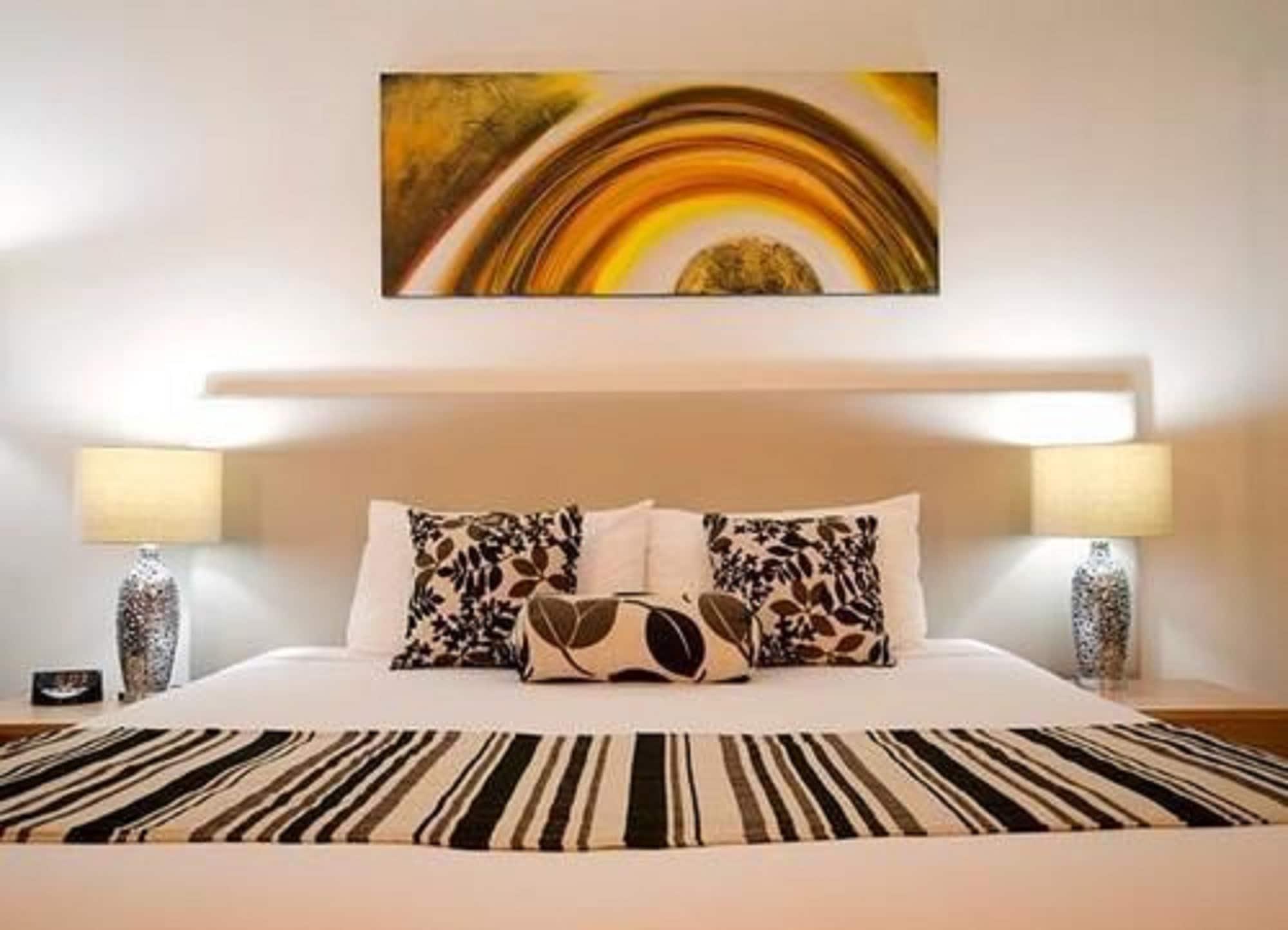 Central Cosmo Apartment Hotel Brisbane Eksteriør bilde