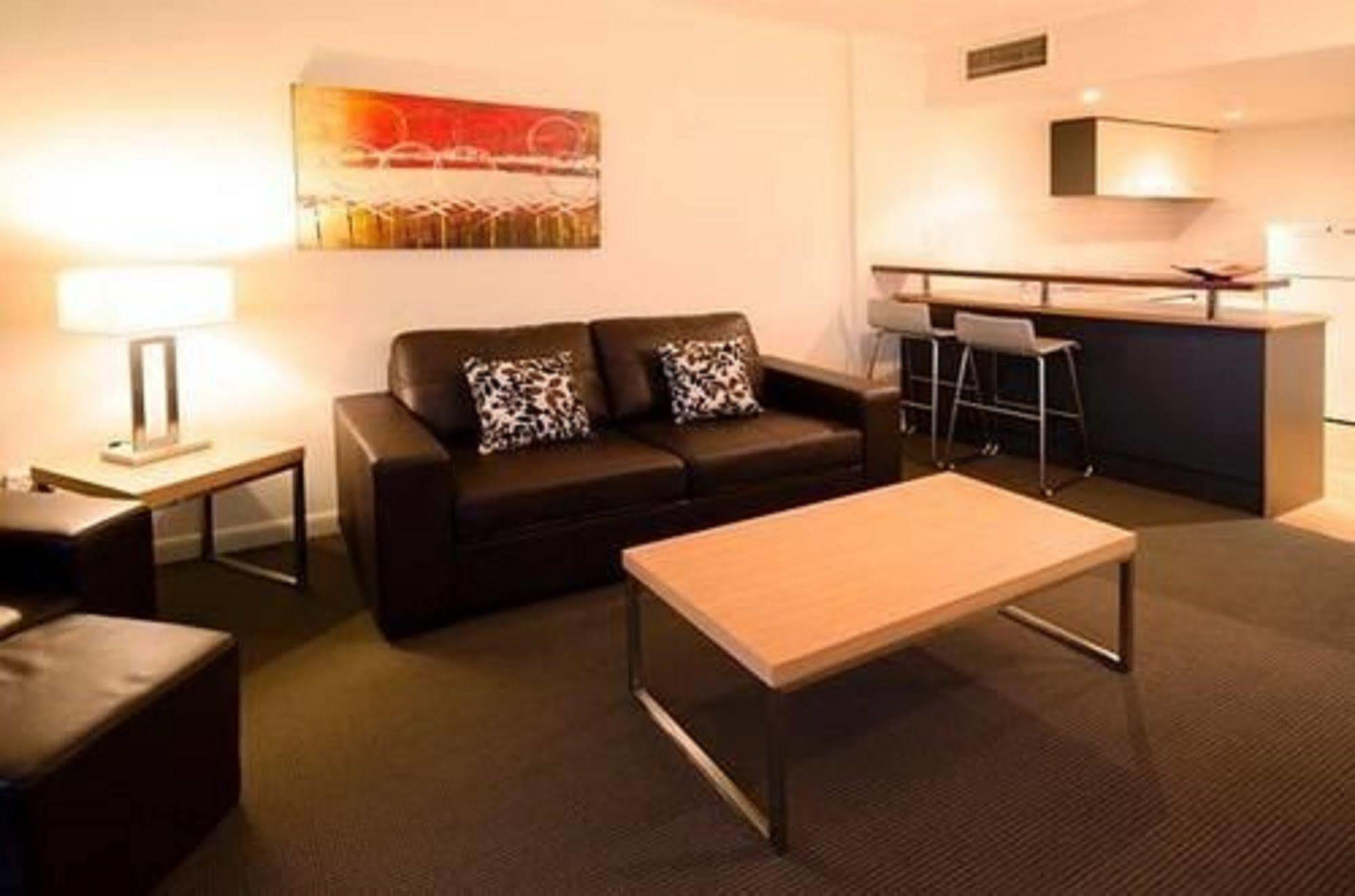 Central Cosmo Apartment Hotel Brisbane Eksteriør bilde